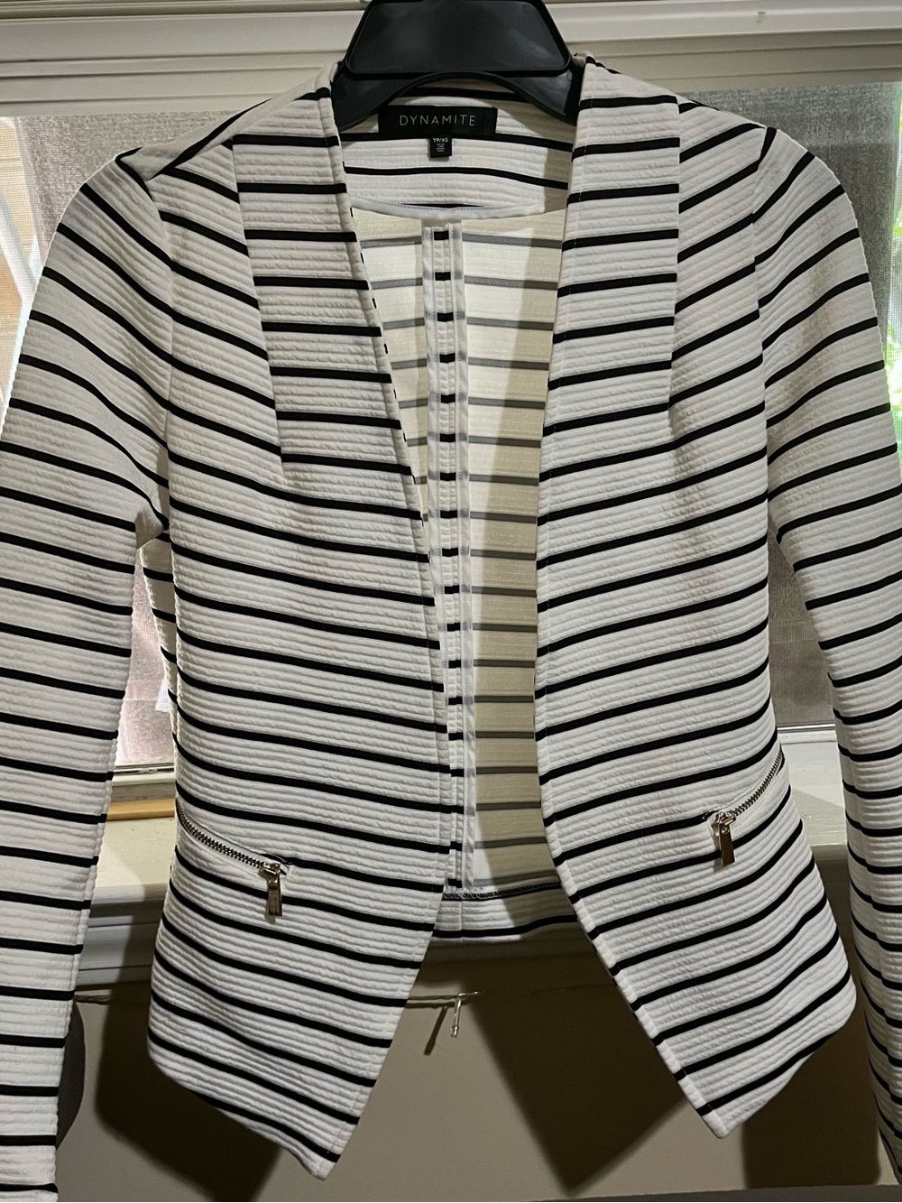 Dynamite Black & White Striped Zip-Front Blazer